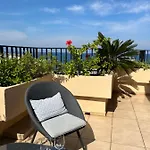 Candia Hotel *