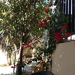 Candia Hotel *